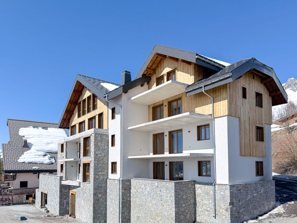 Property photo 3 of 15 Brand New Apartments