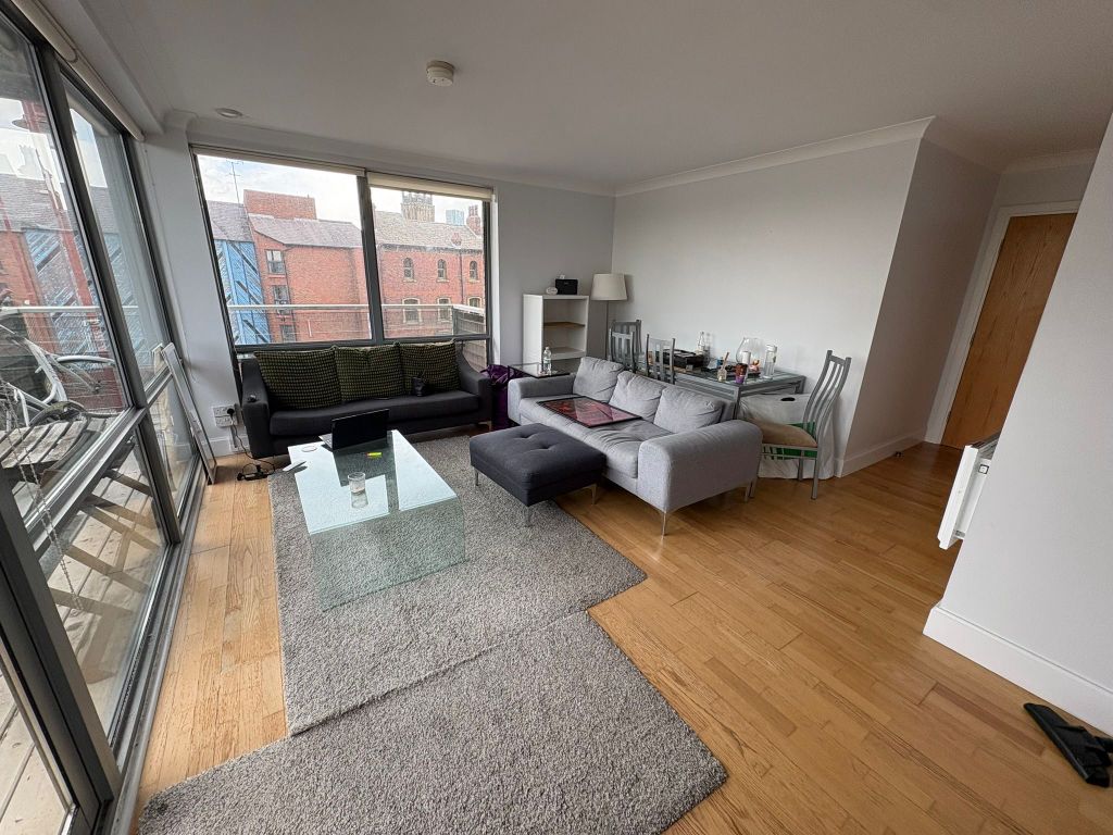 Property photo 2 of 8