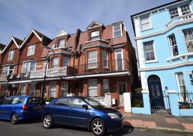 Property photo 1 of 5