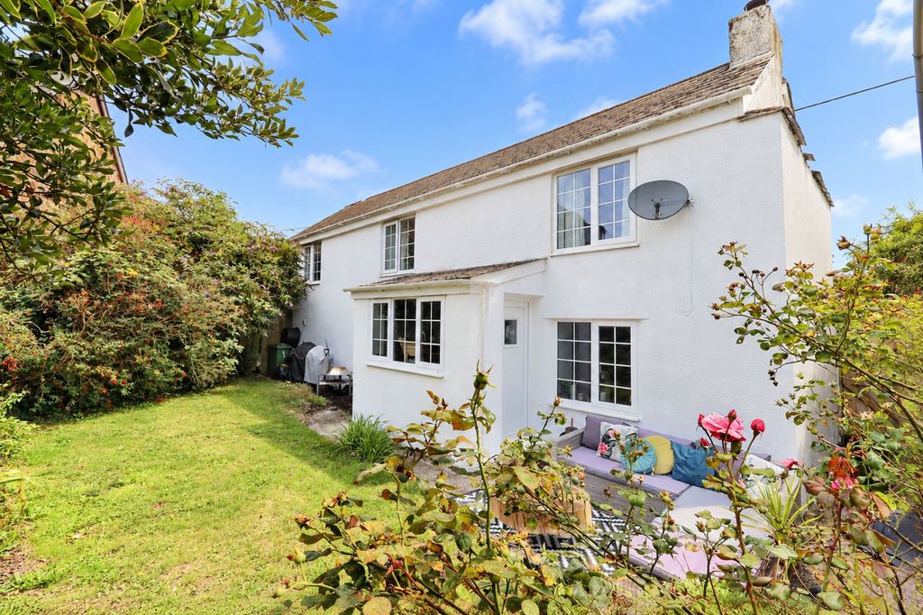 Property photo 1 of 30 External