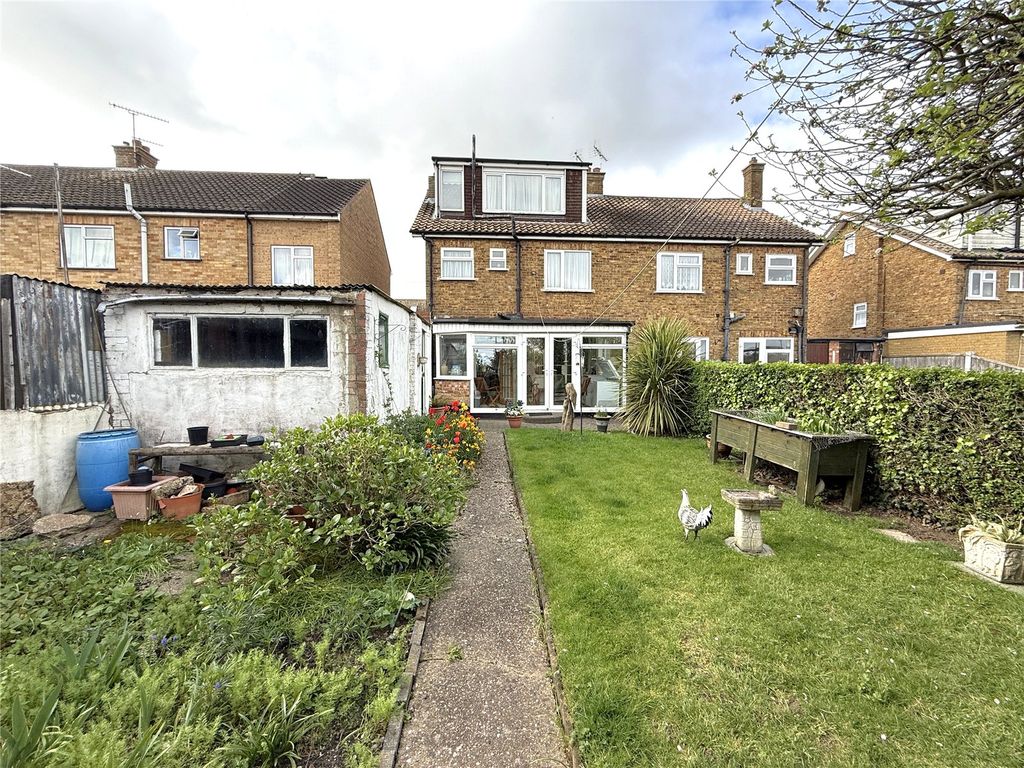 Property photo 2 of 27 Picture No. 26