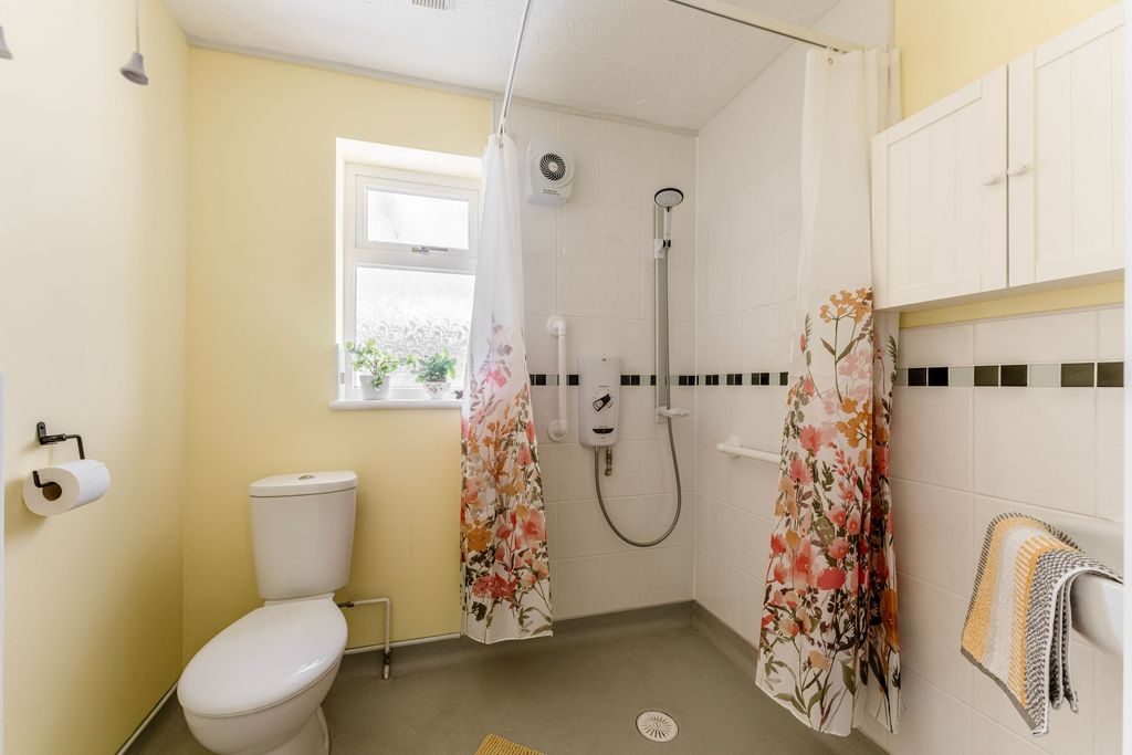 Additional image 10 of 4 bed chalet for salePursehouse Way, Diss IP22