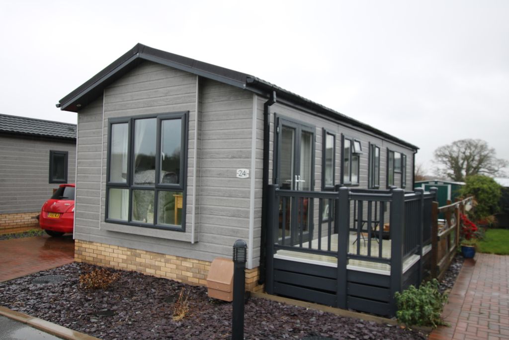 Property photo 1 of 10 24Bucka