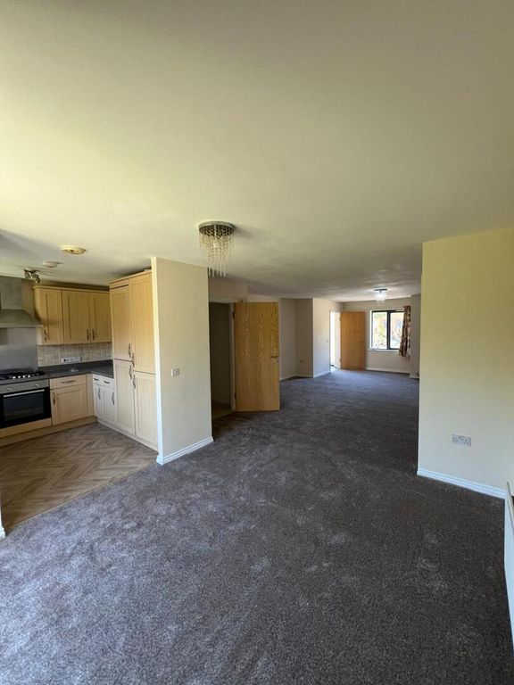 Property photo 2 of 10 Living Room