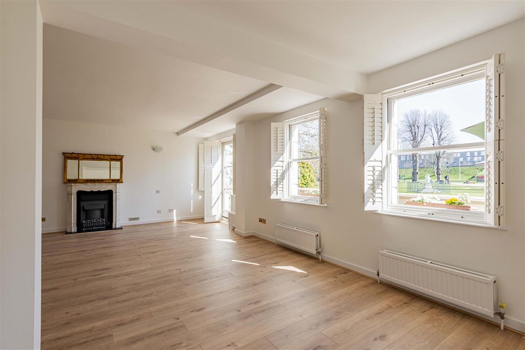Property photo 2 of 19 L J Imaging-18.Jpg