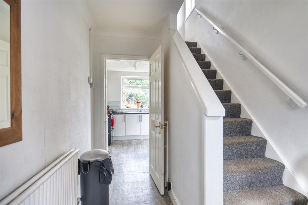 Property photo 2 of 15 Entrance Hallway
