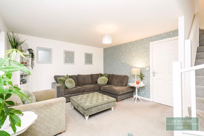 Property photo 3 of 17 Photo 9