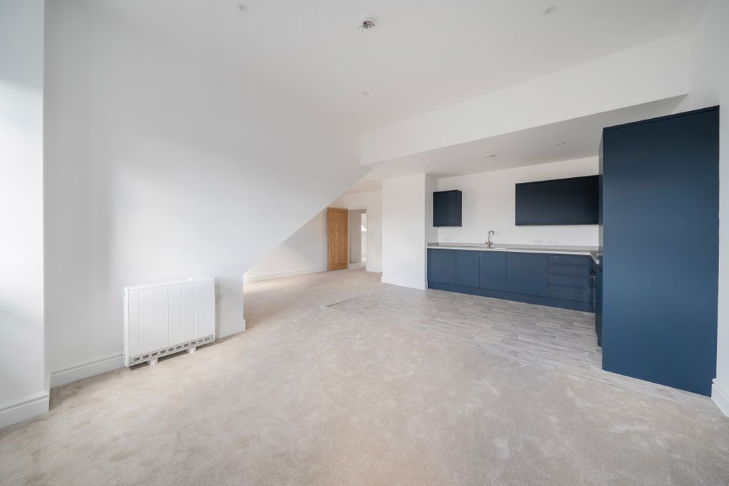 Property photo 1 of 13 1448385-8-69E64682ba41d