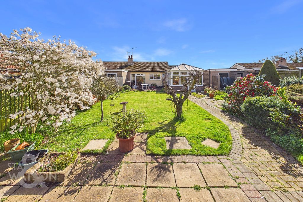 Property photo 1 of 19