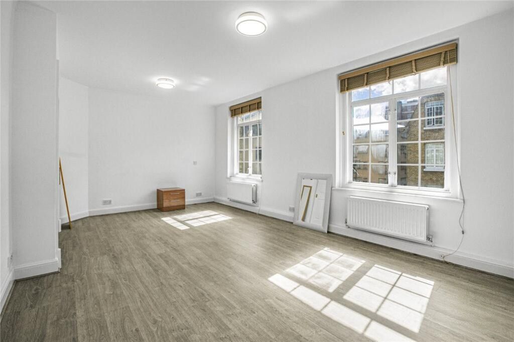 Property photo 2 of 5