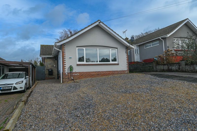 Property photo 1 of 17 Photo 18