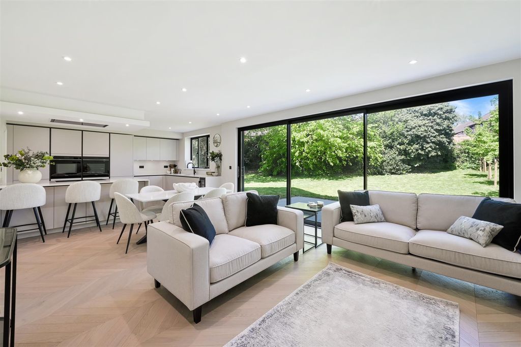 Property photo 2 of 32 Kingsgate, Plot 4  (26).Jpg