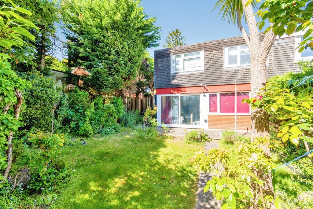 Property photo 3 of 9 Pbox-Img.Jpg
