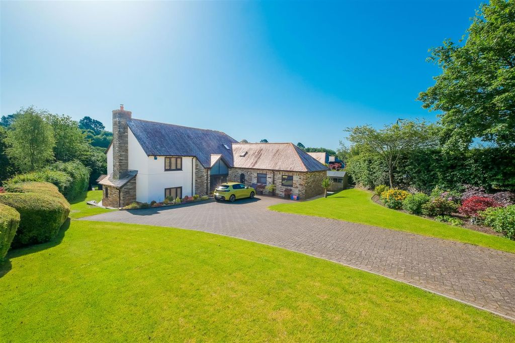 Property photo 3 of 37 Parry 16 Dunstan Drive St.Mellion-2.Jpg