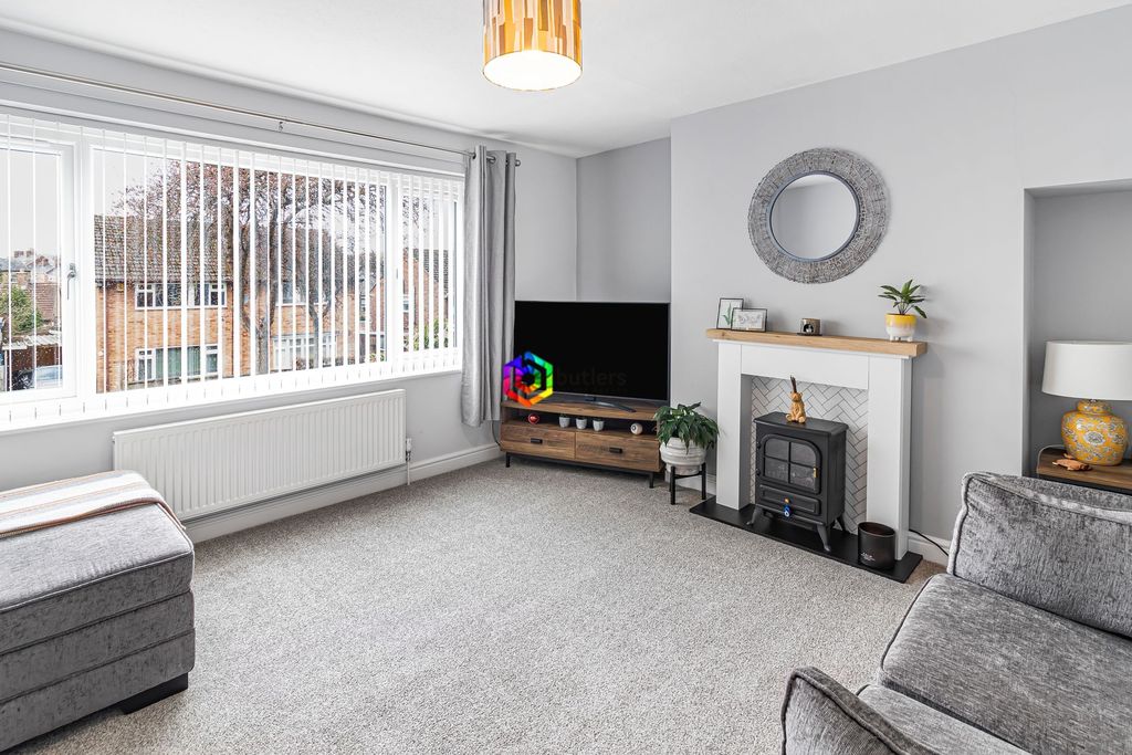 Property photo 2 of 21 Lounge