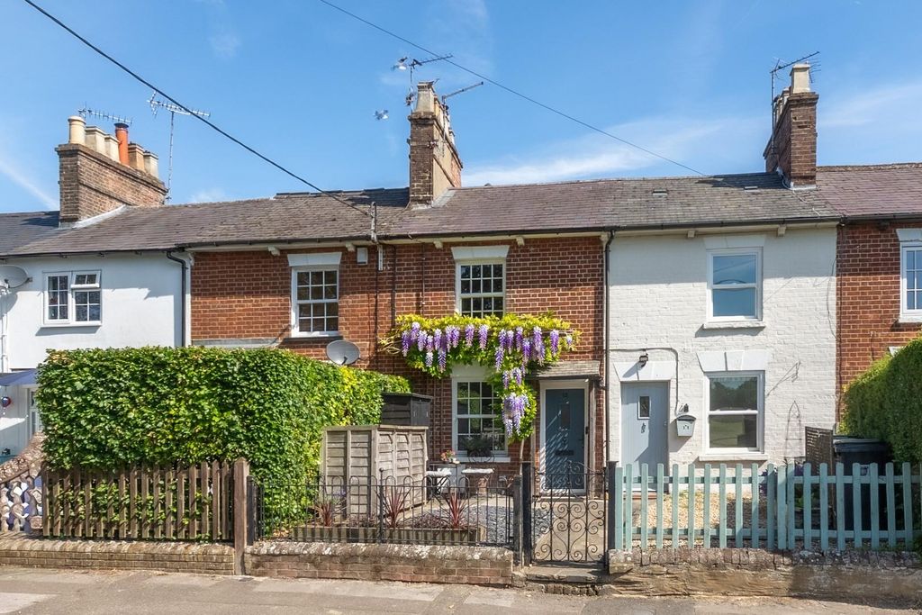 Property photo 1 of 24