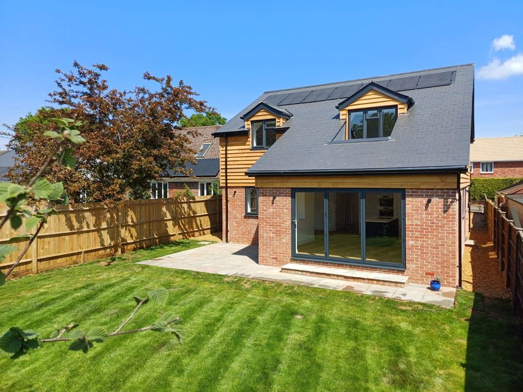 Property photo 1 of 14 Picture No. 65