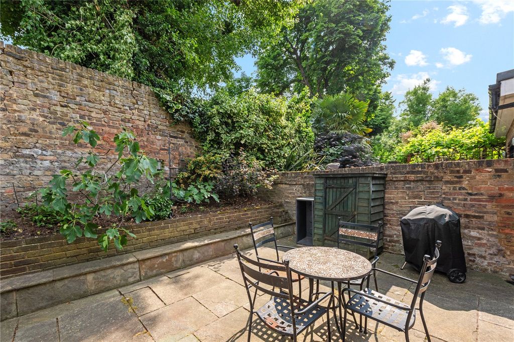Property photo 3 of 12 Picture No. 25