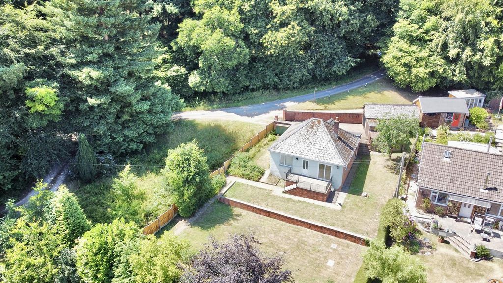 Property photo 2 of 24