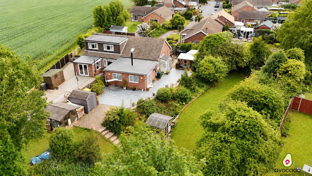 Property photo 1 of 18 5164842