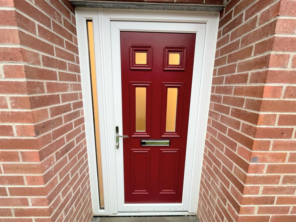 Property photo 2 of 22 Entrance