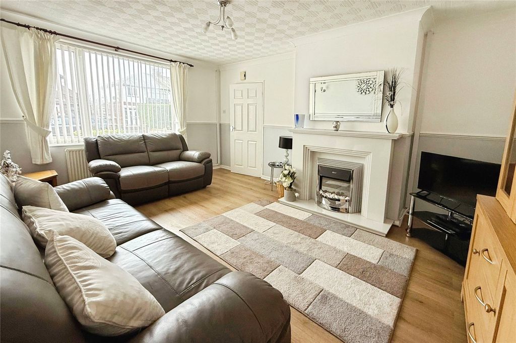 Property photo 3 of 14 Picture No. 07