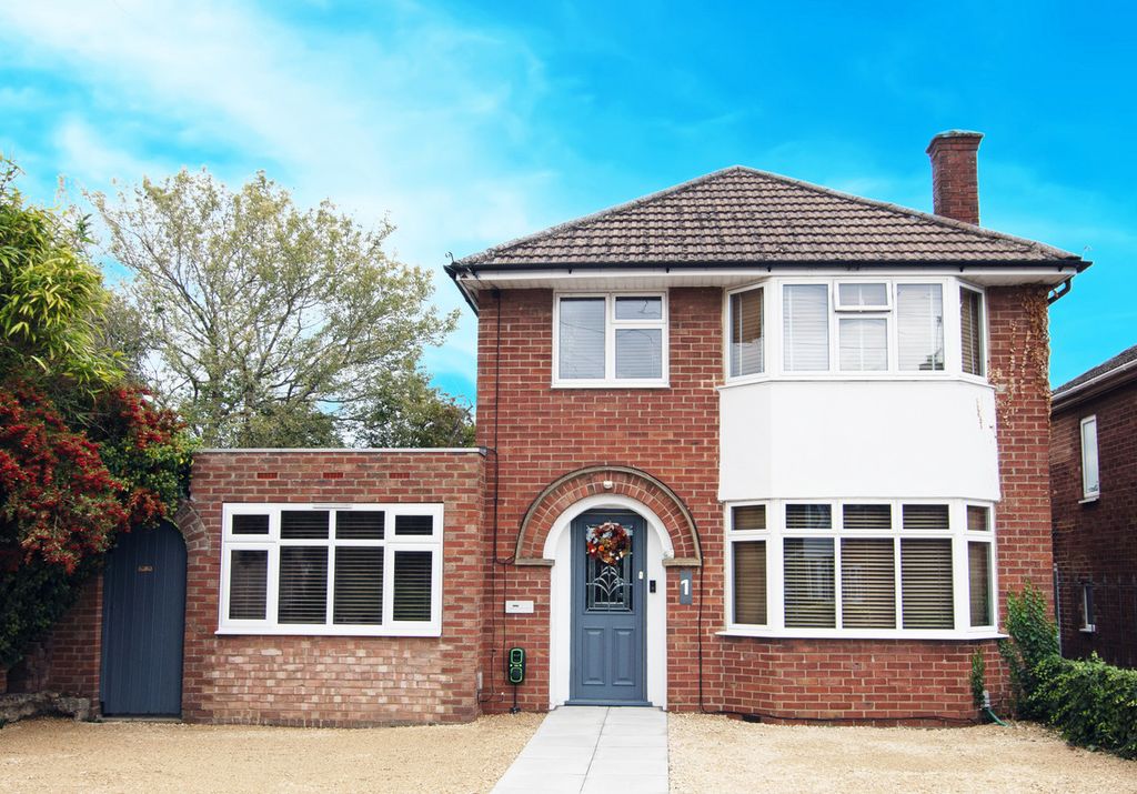 Property photo 1 of 15