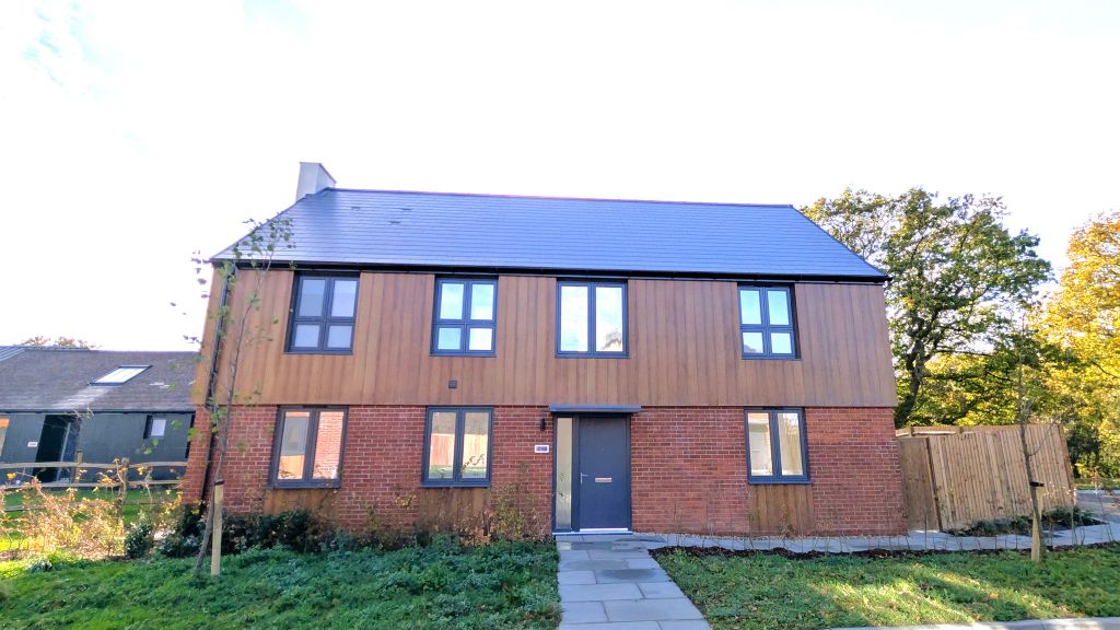 Property photo 1 of 22