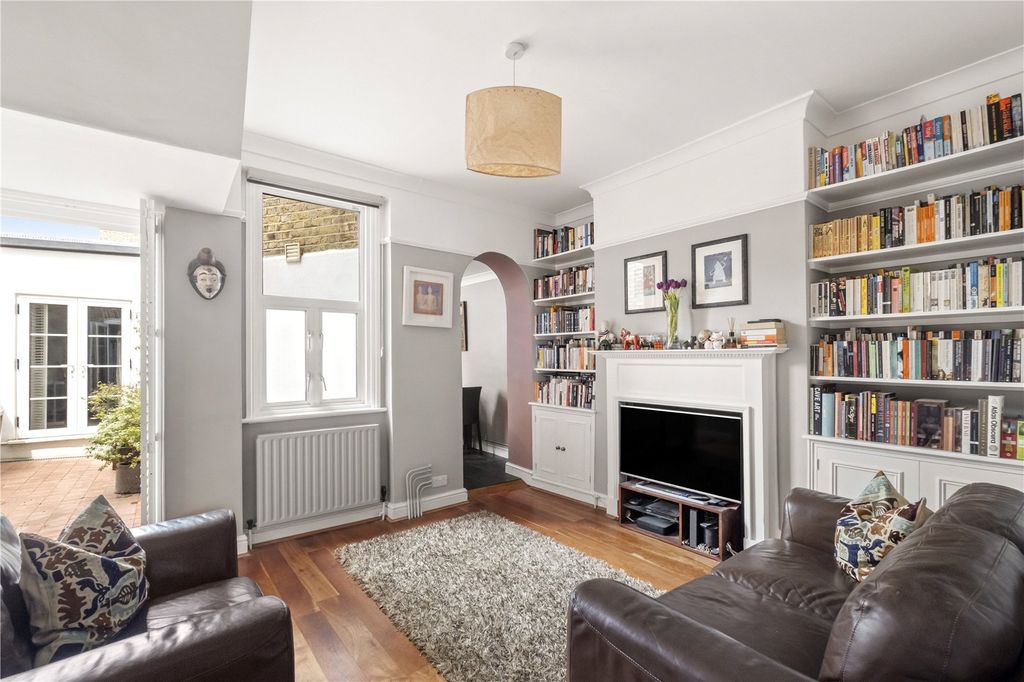 Property photo 1 of 11 Picture No. 21