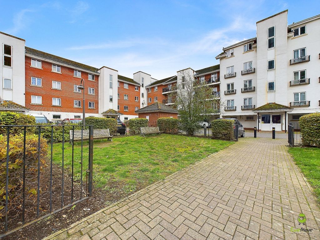 Property photo 1 of 16 Presented By Kevin At Ewemove Bexleyheath And Dart