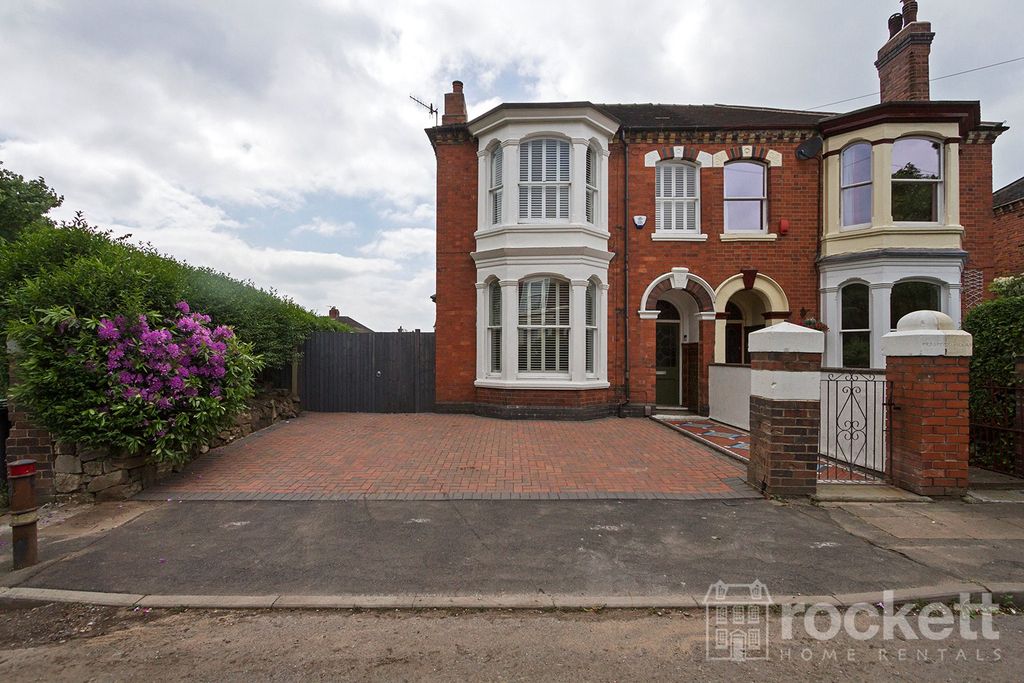 Property photo 2 of 50 Picture No. 58