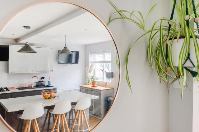 Property photo 3 of 10 Kitchen Mirror View