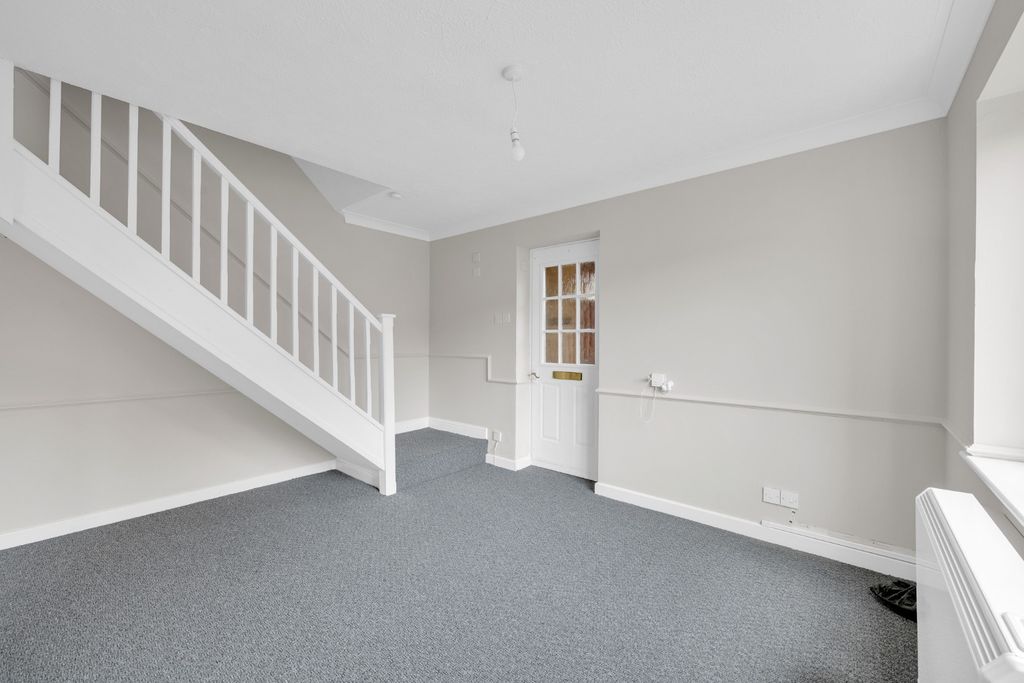 Property photo 3 of 14 4089302