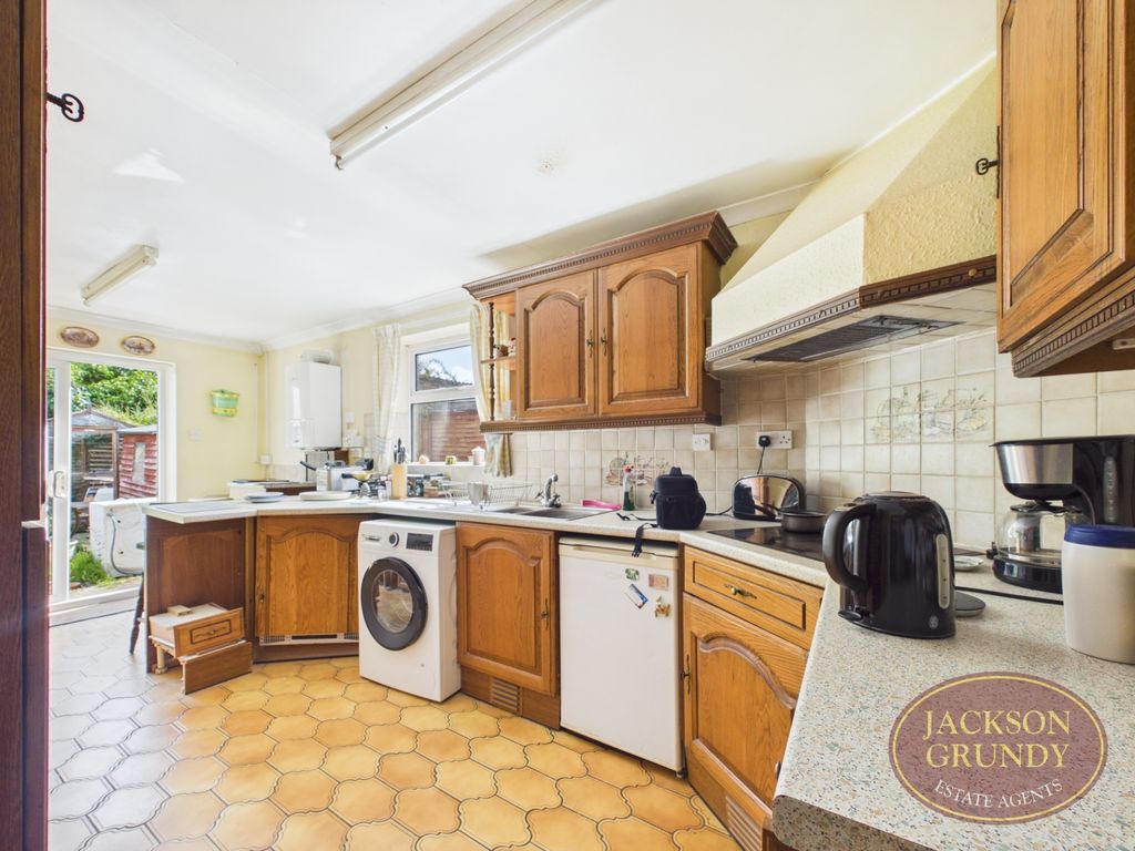 Property photo 2 of 13 Fuller Road