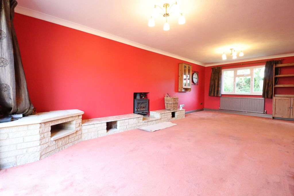 Property photo 3 of 15