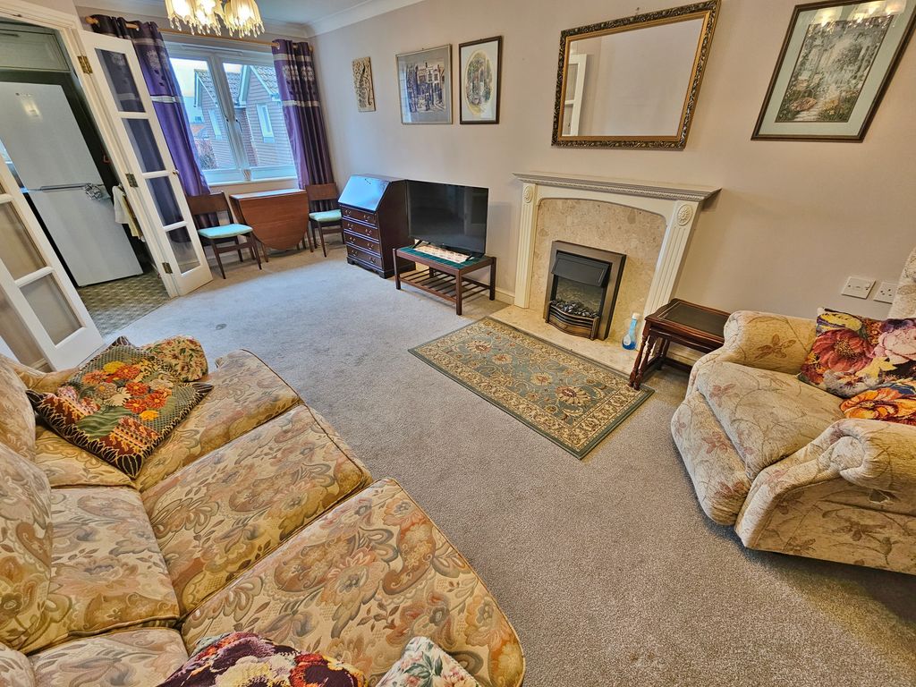 Property photo 3 of 15