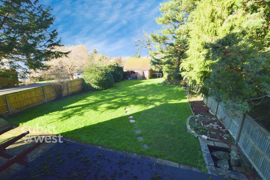 Property photo 2 of 21 A9F48Dd8-Dsc_1317