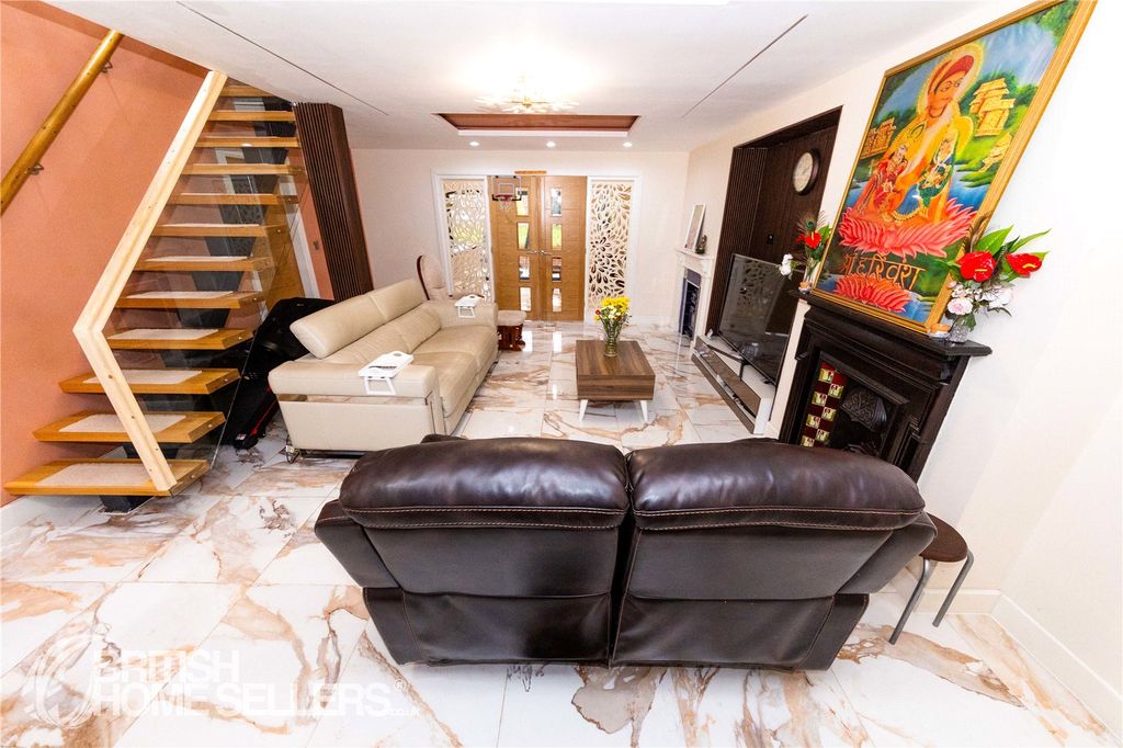 Property photo 3 of 29 Picture No. 40