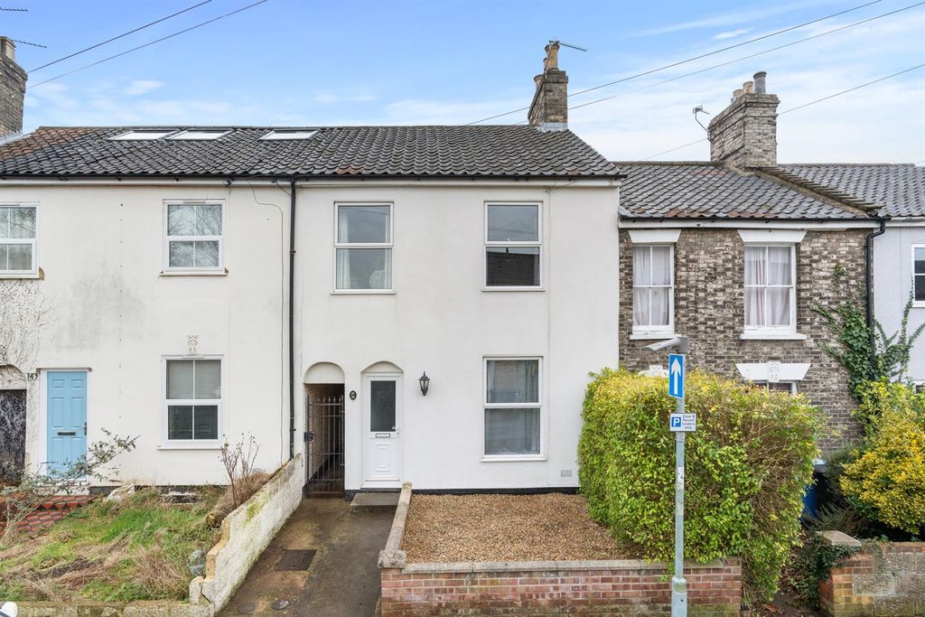 Property photo 2 of 19 147Cambridgestreet-020.Jpg