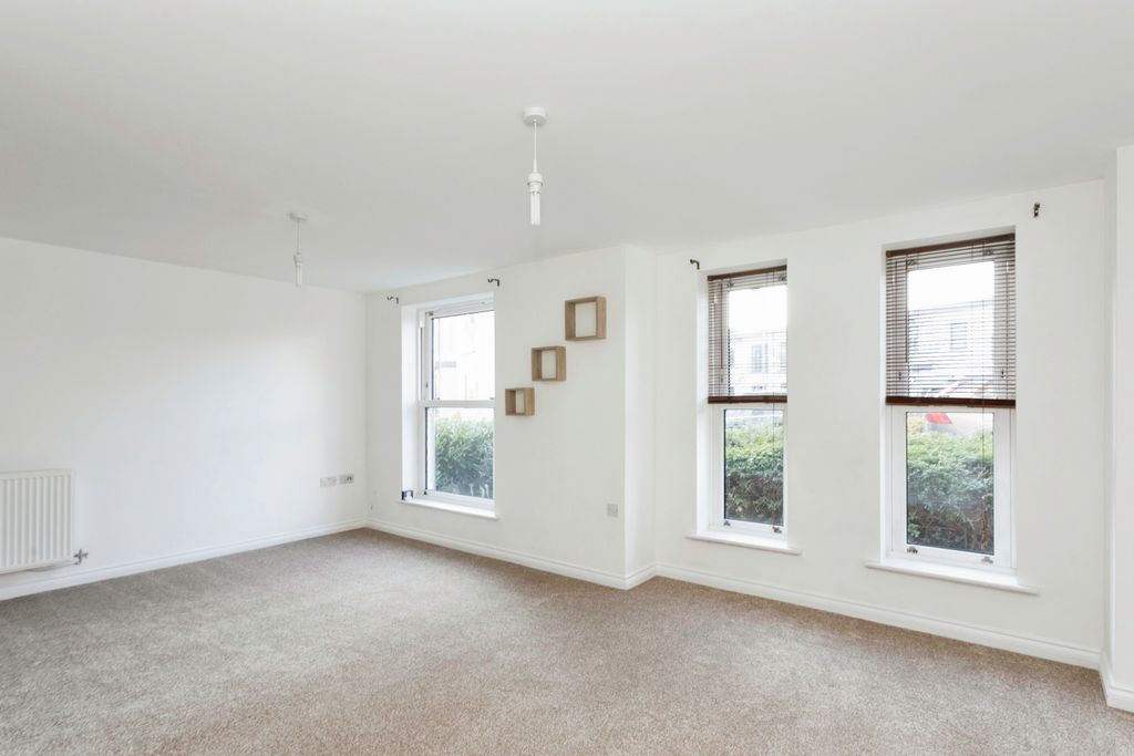 Property photo 2 of 15 Photography