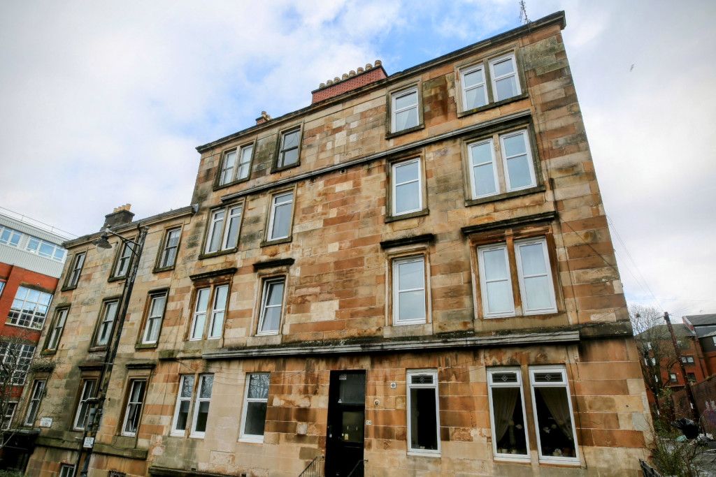 Property photo 1 of 11
