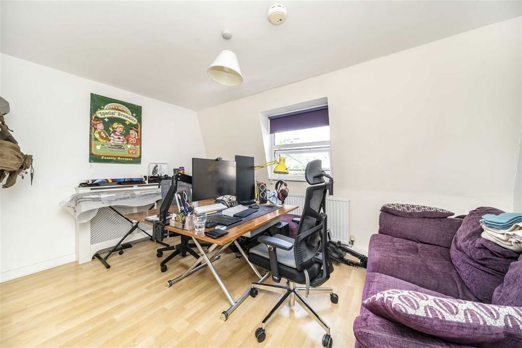 Property photo 2 of 5