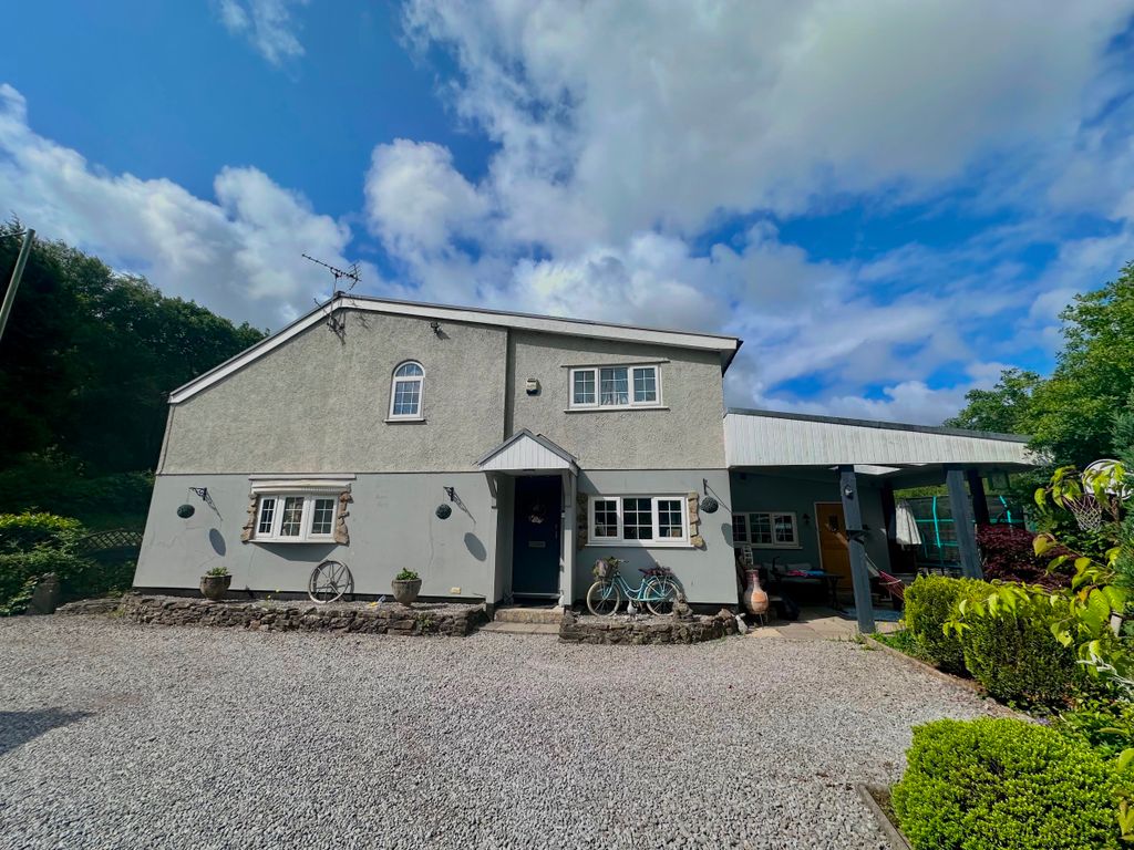 Property photo 1 of 70