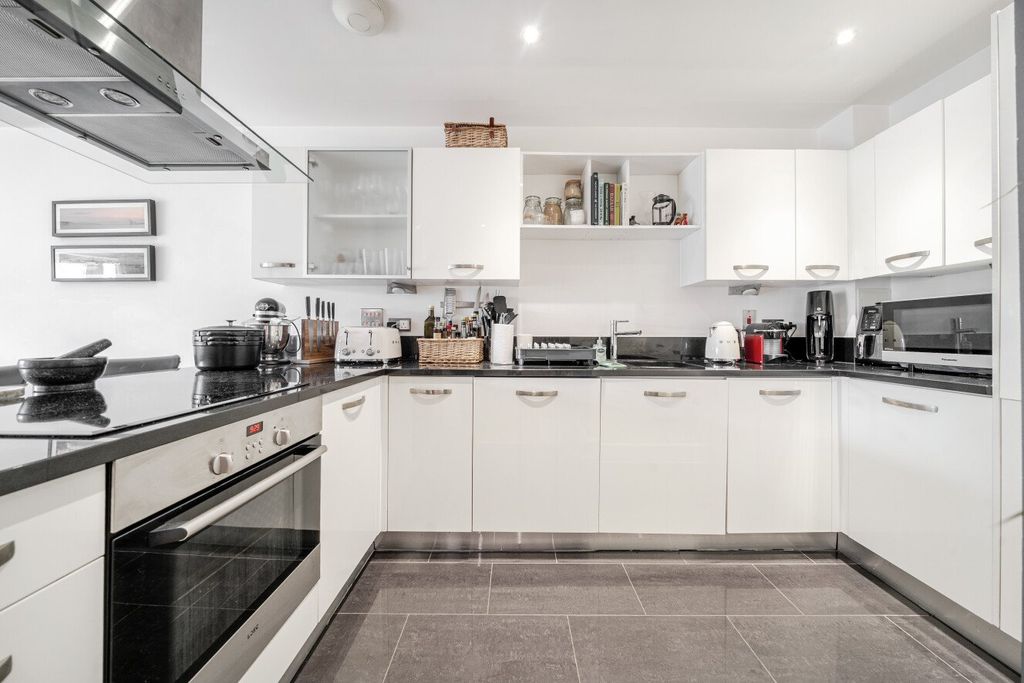 Property photo 2 of 15 Picture No. 02