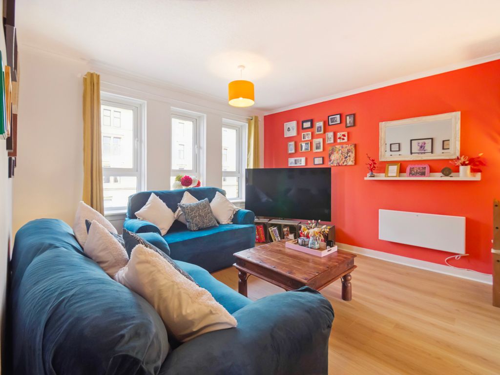 Property photo 2 of 26