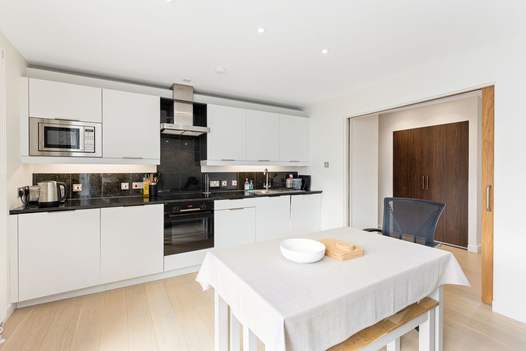 Property photo 3 of 12 Property Image 3