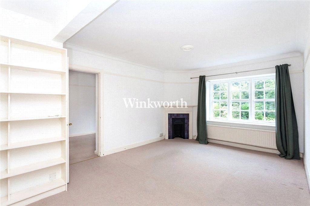 Property photo 3 of 9 Picture No. 20