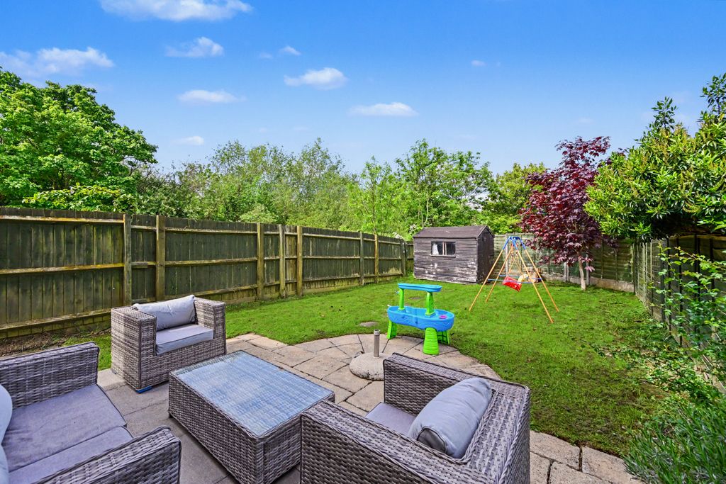 Property photo 2 of 19