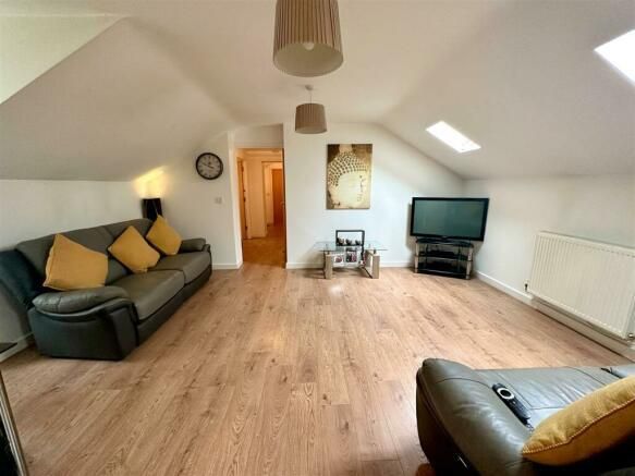 Additional image 9 of 2 bed flat for saleThornton Hall Close, Northampton NN2