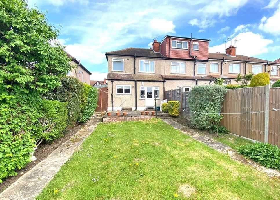 Property photo 2 of 11 4421702